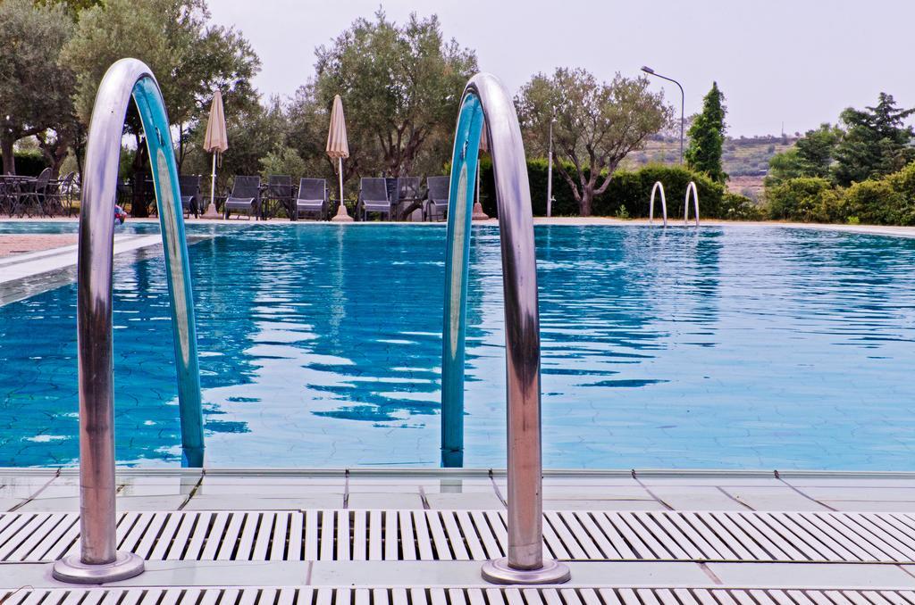 Castellaro Golf Resort Luaran gambar