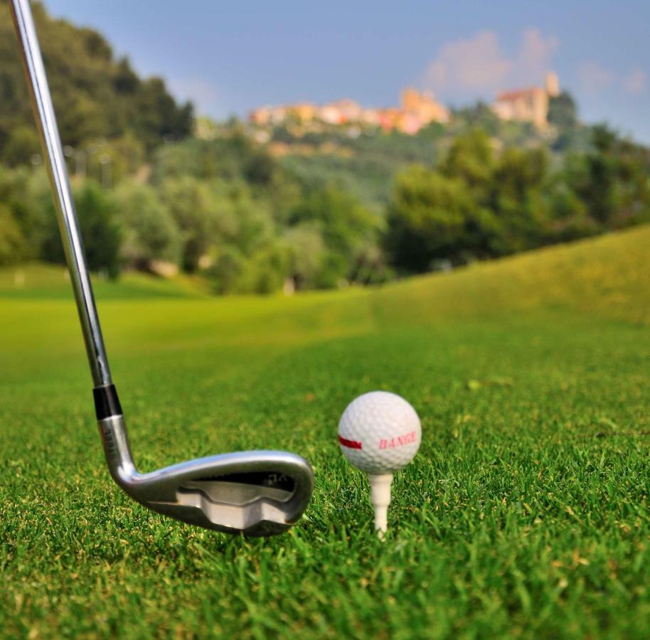 Castellaro Golf Resort Luaran gambar
